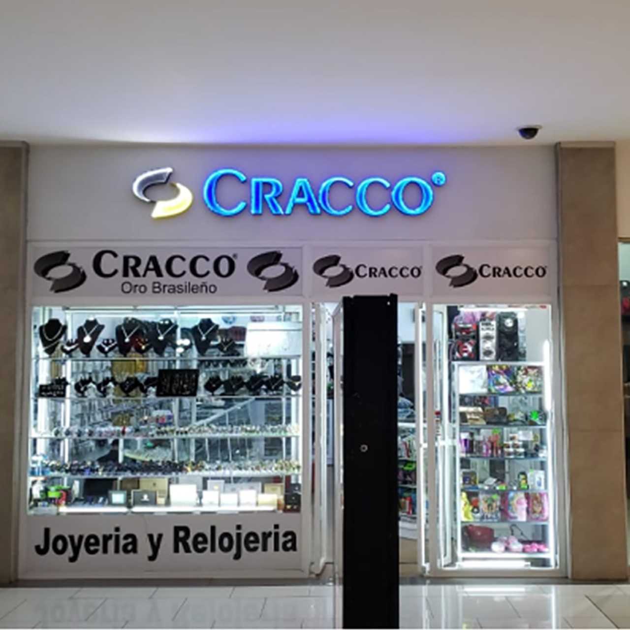 Metrocentro Villa Nueva Tiendas